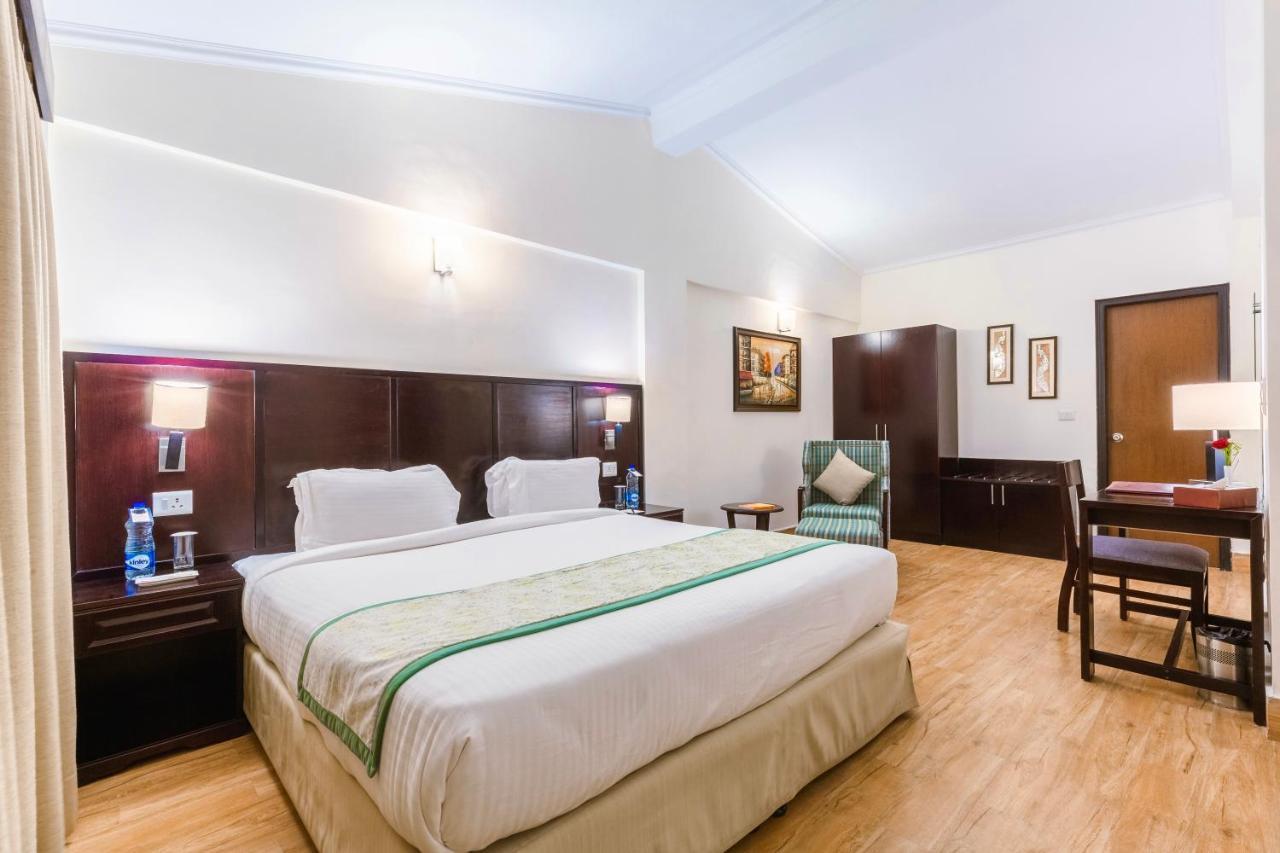 Aparthotel Rosewood Retreat Bhīm Tāl Zewnętrze zdjęcie